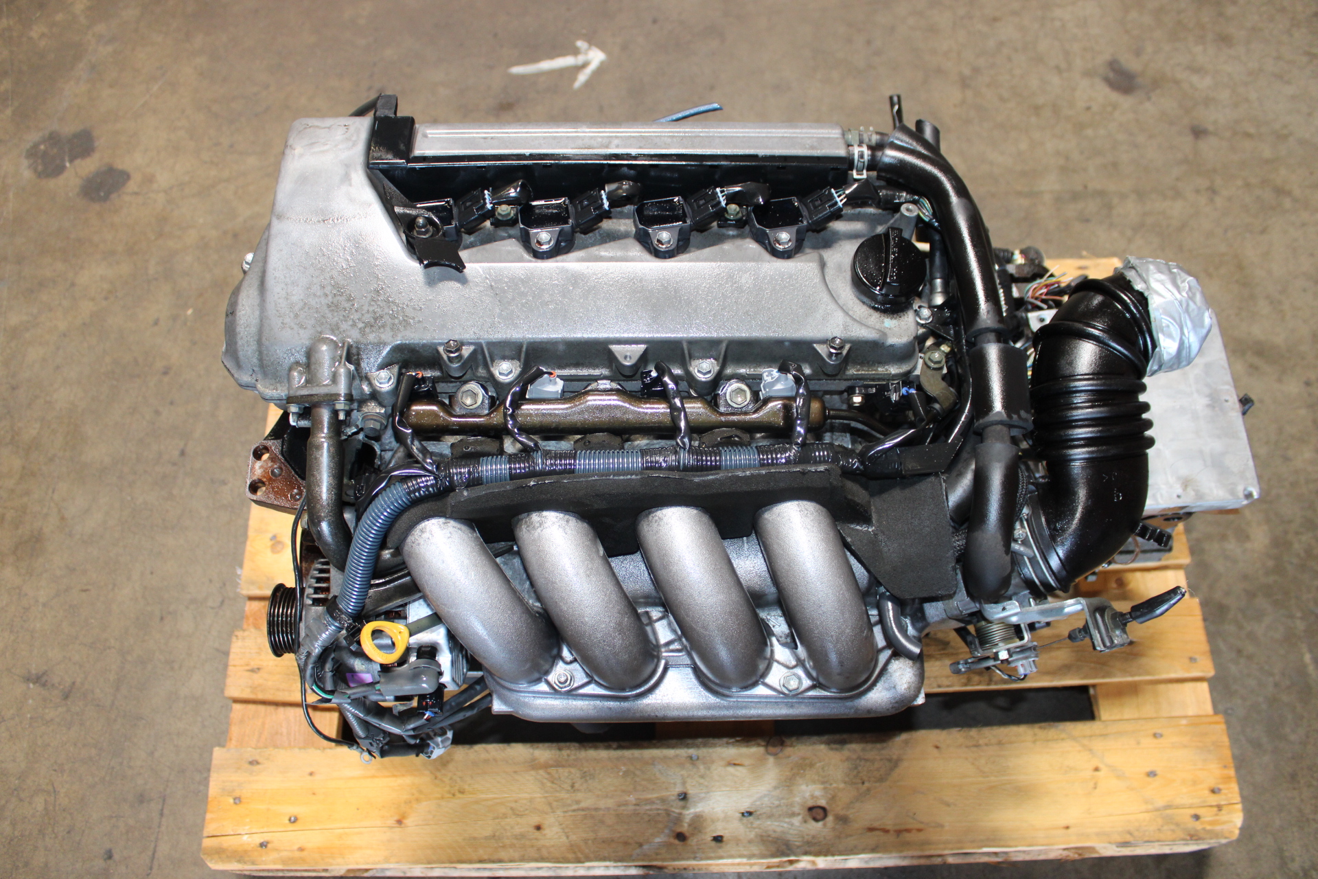 00 05 TOYOTA CELICA GTS 1.8L TWIN CAM ENGINE 6SPD MANUAL TRANS JDM 2ZZ