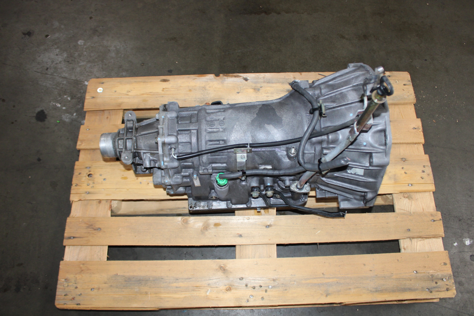 2002-2006 Nissan 350Z RWD Automatic JDM Transmission 3.5L V6 VQ35DE